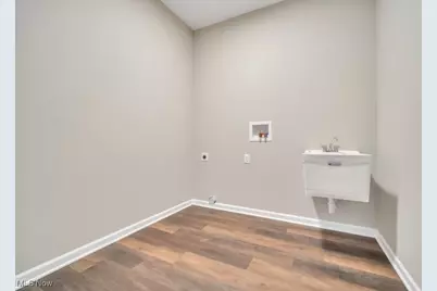 220 Alexander Drive, Elyria, OH 44035 - Photo 23