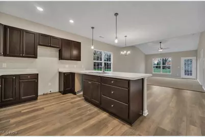 220 Alexander Drive, Elyria, OH 44035 - Photo 9