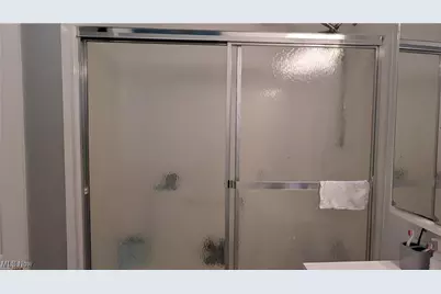 33 Alaska Avenue, Chester, WV 26034 - Photo 7