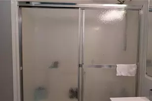 33 Alaska Ave, Chester, WV 26034 - Photo 7