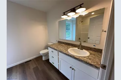 1048 Cliff View Street, Youngstown, OH 44502 - Photo 9