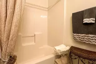 203 Willow Brook Dr NE, Warren, OH 44483 - Photo 27