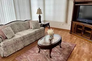 9264 Sharrott Rd, Poland, OH 44514 - Photo 11