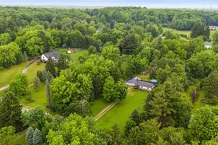 8902 Taylor May Rd, Chagrin Falls, OH 44023 - Photo 39