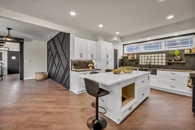 1423 Kenilworth Avenue, Loveland, OH 44113 - Photo 9