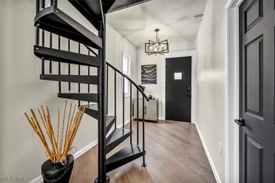 1423 Kenilworth Avenue, Loveland, OH 44113 - Photo 5