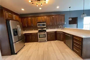 3217 Deborah Ct, Uniontown, OH 44685 - Photo 7