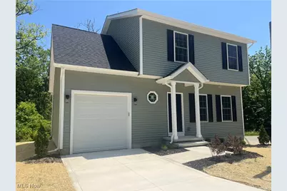 5025 Lakeview Drive, Mentor, OH 44060 - Photo 1