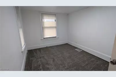 916 6th Street NW, Canton, OH 44703 - Photo 7