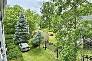 8026 Elm St, Garrettsville, OH 44231 - Photo 5