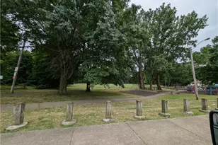 3947 W 22nd St, Loveland, OH 44109 - Photo 5