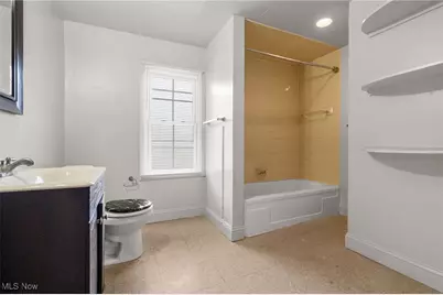 15416 Waterloo Road, Loveland, OH 44110 - Photo 13