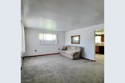 306 Frazier Street, Bellaire, OH 43906 - Photo 3