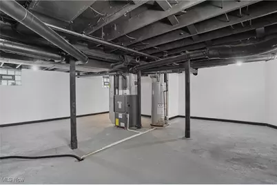 359 Beechwood Drive, Akron, OH 44320 - Photo 33