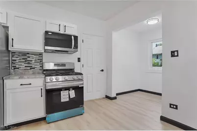 359 Beechwood Drive, Akron, OH 44320 - Photo 15