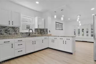 359 Beechwood Dr, Akron, OH 44320 - Photo 19