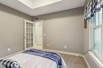 2395 Tremont Avenue, Loveland, OH 44113 - Photo 23