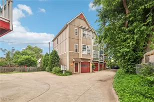 2395 Tremont Ave, Loveland, OH 44113 - Photo 3