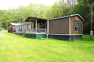 1389 Middle Fork Rd, Millstone, WV 25261 - Photo 7