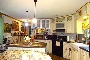 1389 Middle Fork Rd, Millstone, WV 25261 - Photo 15