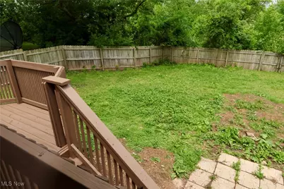 1273 Spruce Tree Lane, Amherst, OH 44001 - Photo 33