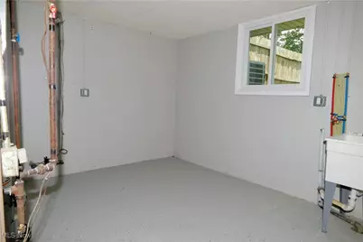 1273 Spruce Tree Lane, Amherst, OH 44001 - Photo 27