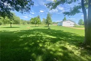 52814 New London Eastern Rd, New London, OH 44851 - Photo 7