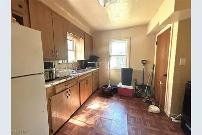 17604 Walden Avenue, Loveland, OH 44128 - Photo 3