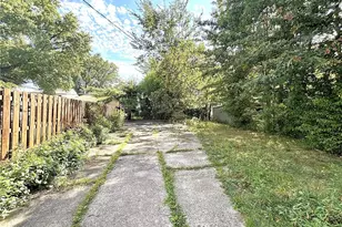 17604 Walden Ave, Loveland, OH 44128 - Photo 21