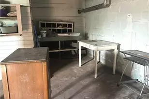 306 4th St, Yorkville, OH 43971 - Photo 13