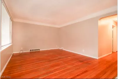 2807 Park Drive, Parma, OH 44134 - Photo 9