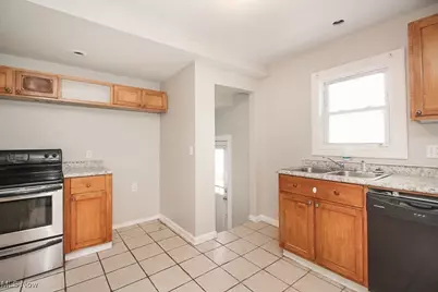 967 Pembrook Road, Cleveland Heights, OH 44121 - Photo 11