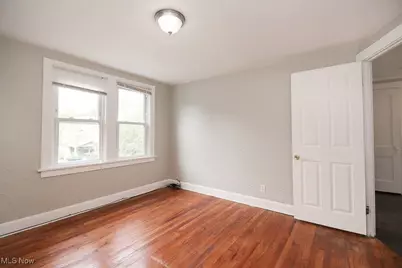 967 Pembrook Road, Cleveland Heights, OH 44121 - Photo 13