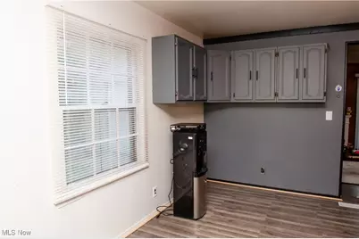 1863 Deerfield Avenue SW, Warren, OH 44485 - Photo 7