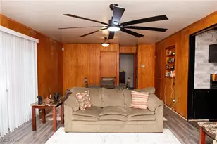 1863 Deerfield Ave SW, Warren, OH 44485 - Photo 13