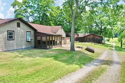 33 Knight Lane, Big Bend, WV 26136 - Photo 3