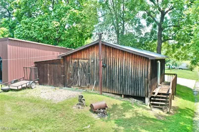 33 Knight Lane, Big Bend, WV 26136 - Photo 19