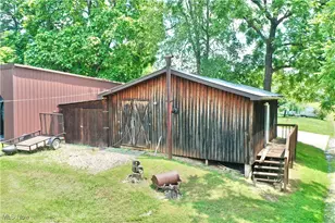 33 Knight Ln, Big Bend, WV 26136 - Photo 19