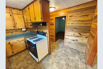 33 Knight Lane, Big Bend, WV 26136 - Photo 25