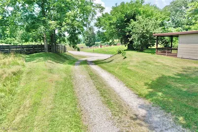 33 Knight Lane, Big Bend, WV 26136 - Photo 17