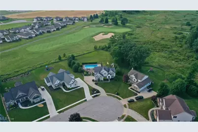 265 Aberdeen Court, Columbiana, OH 44408 - Photo 3