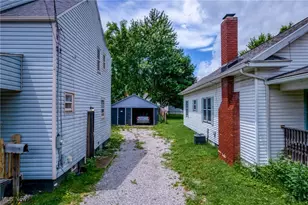 782 Ardella Ave, Akron, OH 44306 - Photo 5