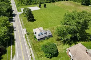 15862 W Akron-Canfield Rd, Berlin Center, OH 44401 - Photo 9