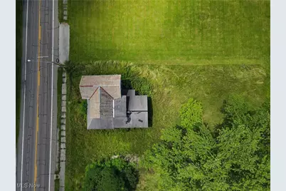 15862 W Akron Canfield Road, Berlin Center, OH 44401 - Photo 11