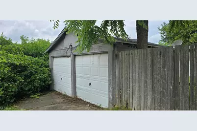 914 Dan Street, Akron, OH 44310 - Photo 21