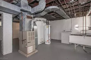 3195 Whitethorn Rd, Cleveland Heights, OH 44118 - Photo 17