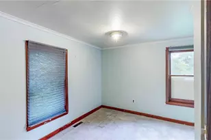 1811 Randolph Rd, Mogadore, OH 44260 - Photo 21