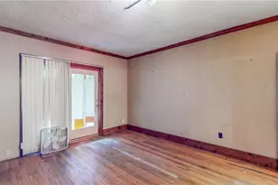 1811 Randolph Rd, Mogadore, OH 44260 - Photo 11