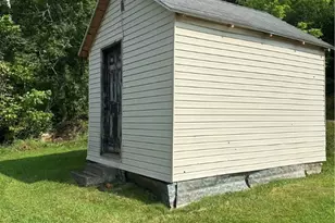 208 Center St, Woodsfield, OH 43793 - Photo 5