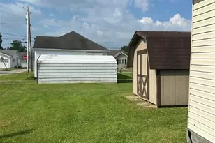 208 Center St, Woodsfield, OH 43793 - Photo 39